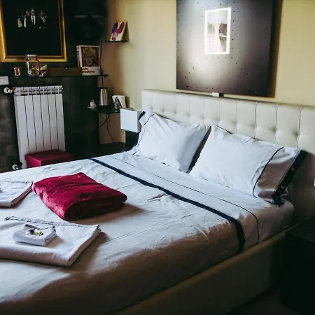 Bed & Breakfast Civico 16 *